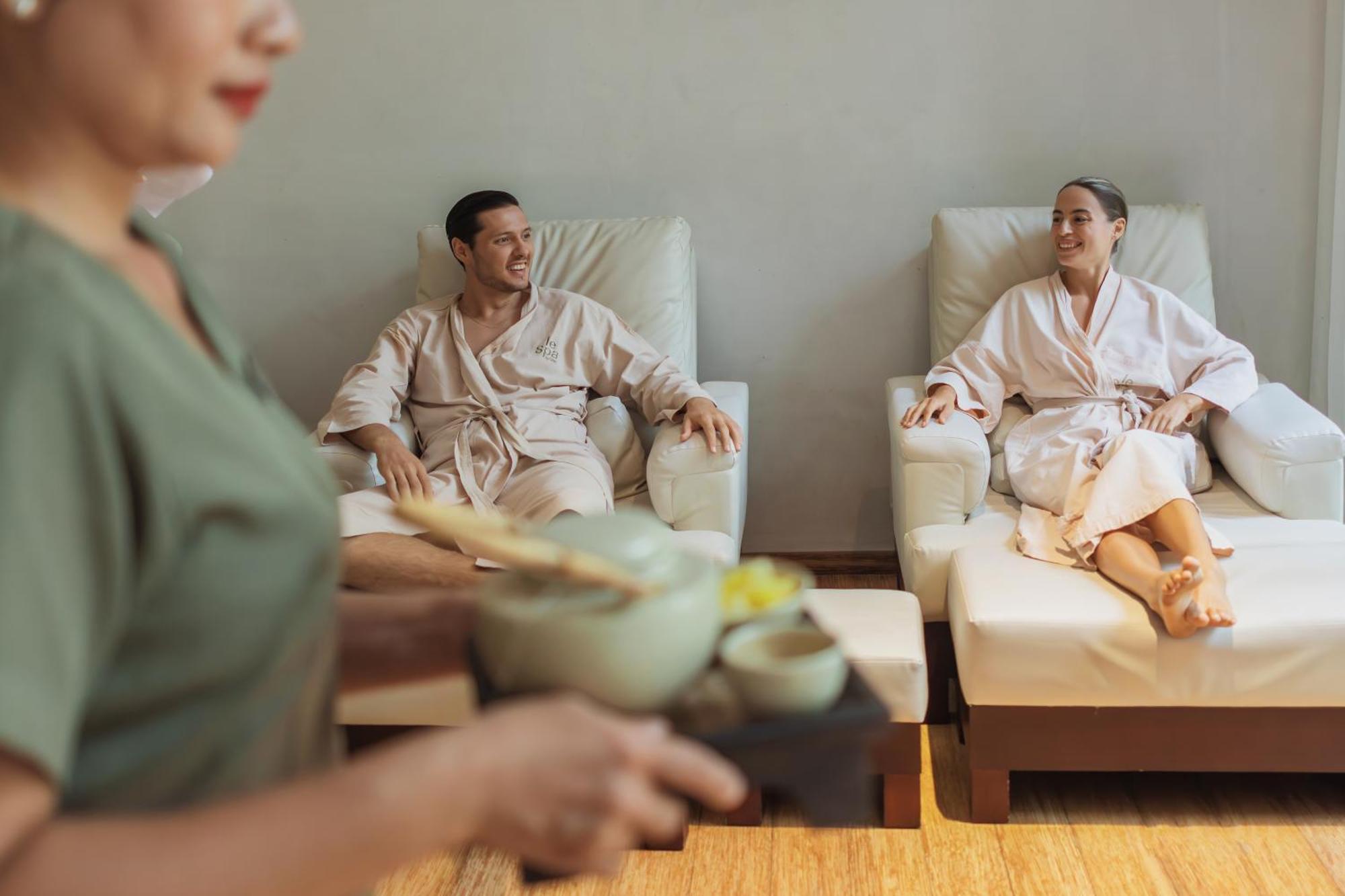 Stay Wellbeing&Lifestyle Resort Ban Bang Chak  Exterior foto Thai spa